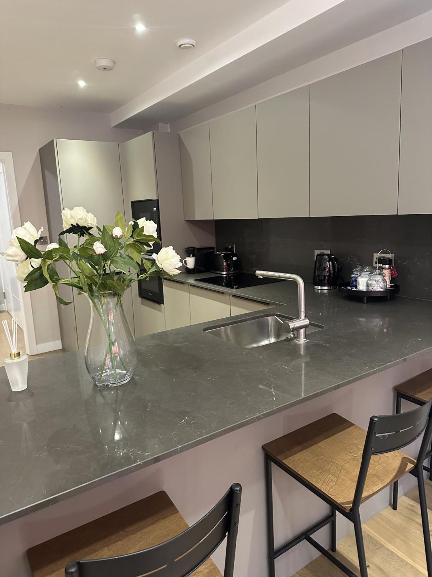 Richardson Deluxe Apartments London Ngoại thất bức ảnh