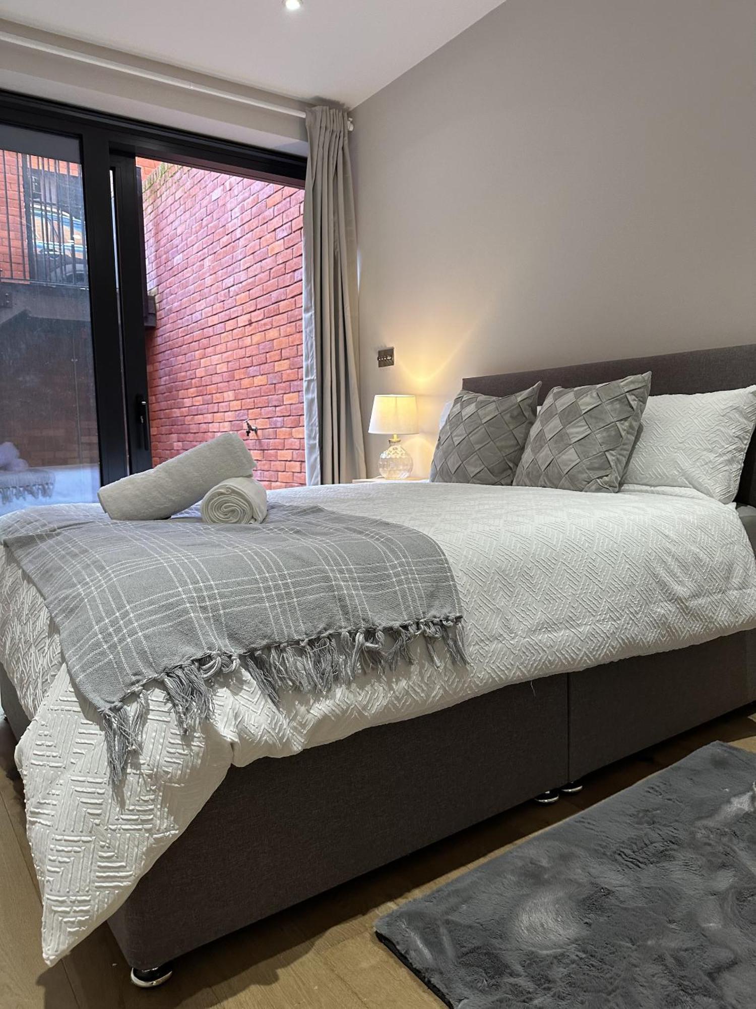 Richardson Deluxe Apartments London Ngoại thất bức ảnh